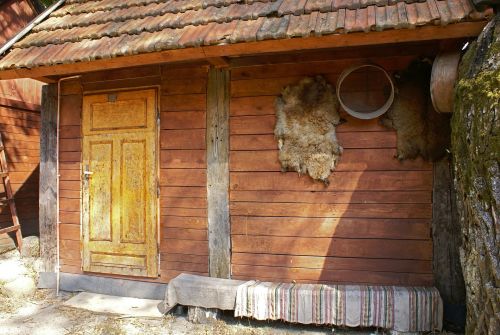 Пар гына күкеләр чакырганда...