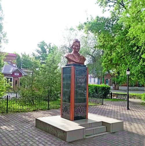 Тукай һәйкәле – Уральскида