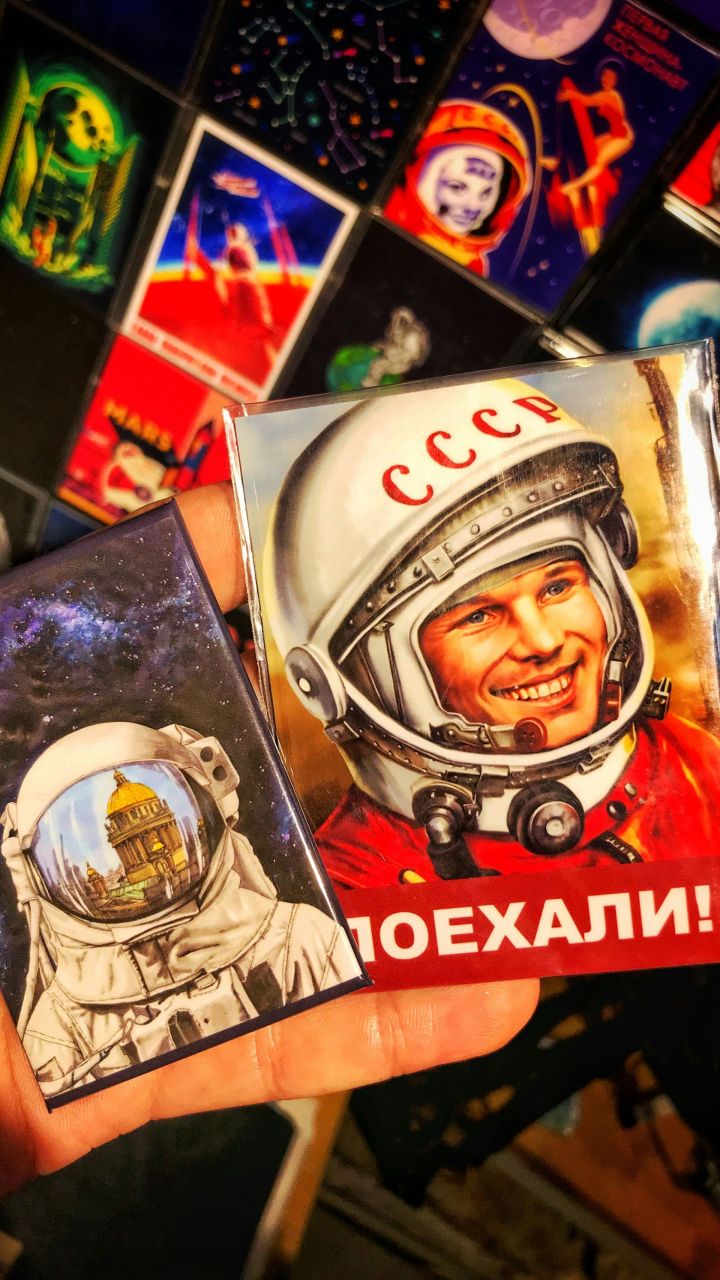 Космоска беренче очучылар