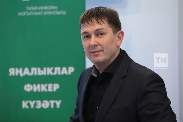 «Казан утлары» журналы баш мөхәррире Алмаз Гыймадиевның Яңа 2026 ел уңаеннан котлавы